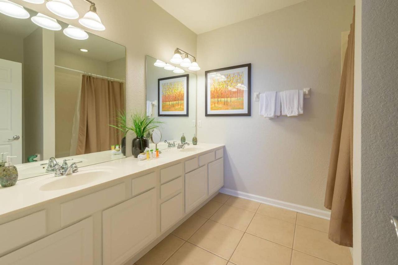 Vista Cay Luxury 3 Bedroom Townhouse Holiday home Orlando